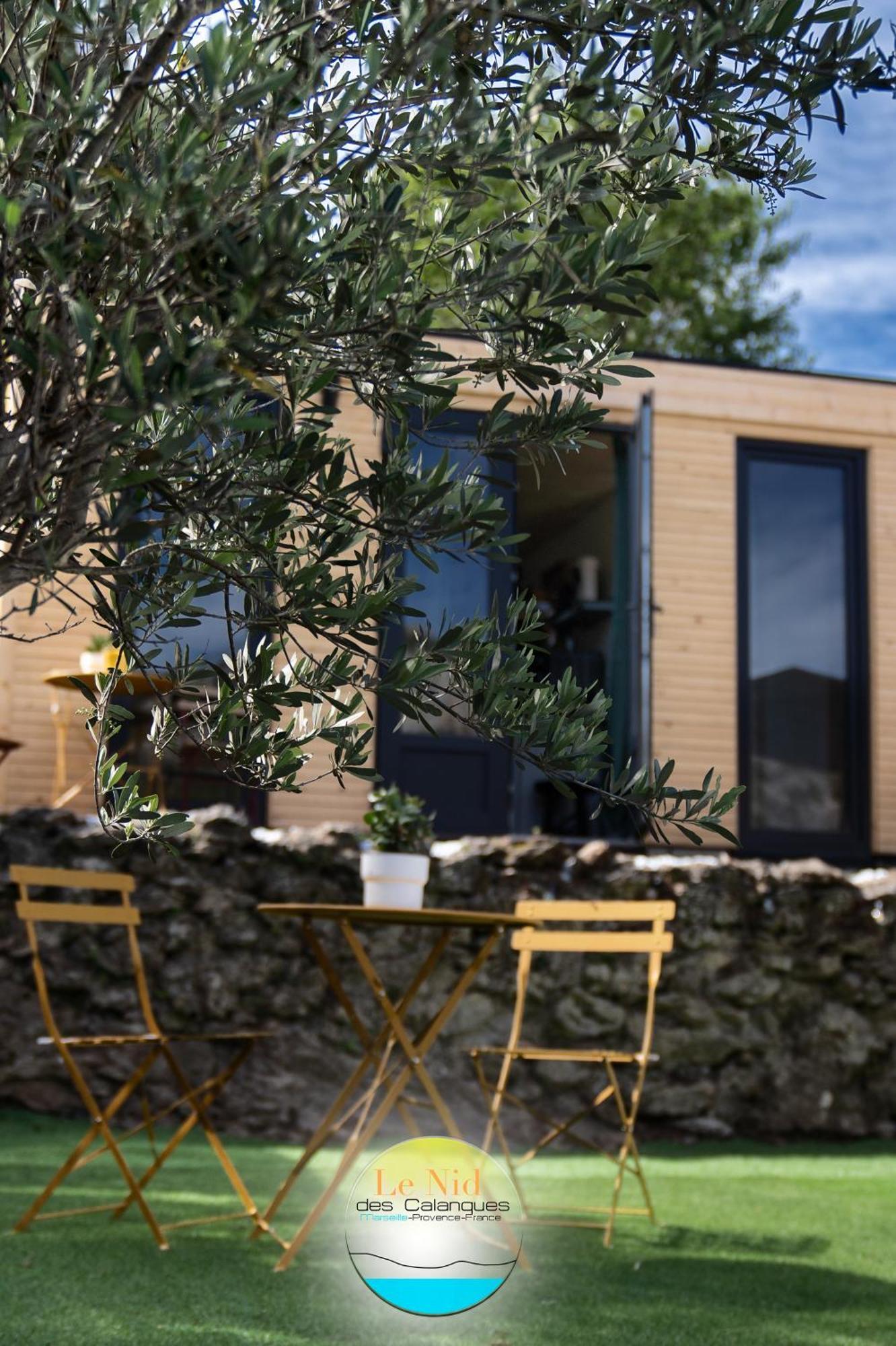 Ferienwohnung Le Nid Des Calanques Et Son Jacuzzi Marseilles Exterior foto