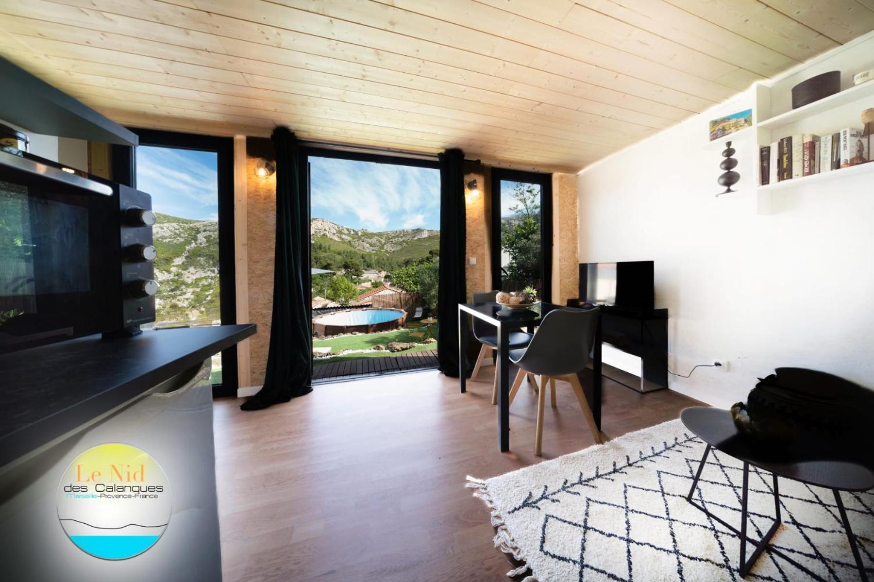 Ferienwohnung Le Nid Des Calanques Et Son Jacuzzi Marseilles Exterior foto